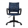 Кресло детское Helmi HL-K95 R (695) 'Airy', спинка сетка /сиденье ткань с рисунком зодиак т.синий, пиастра